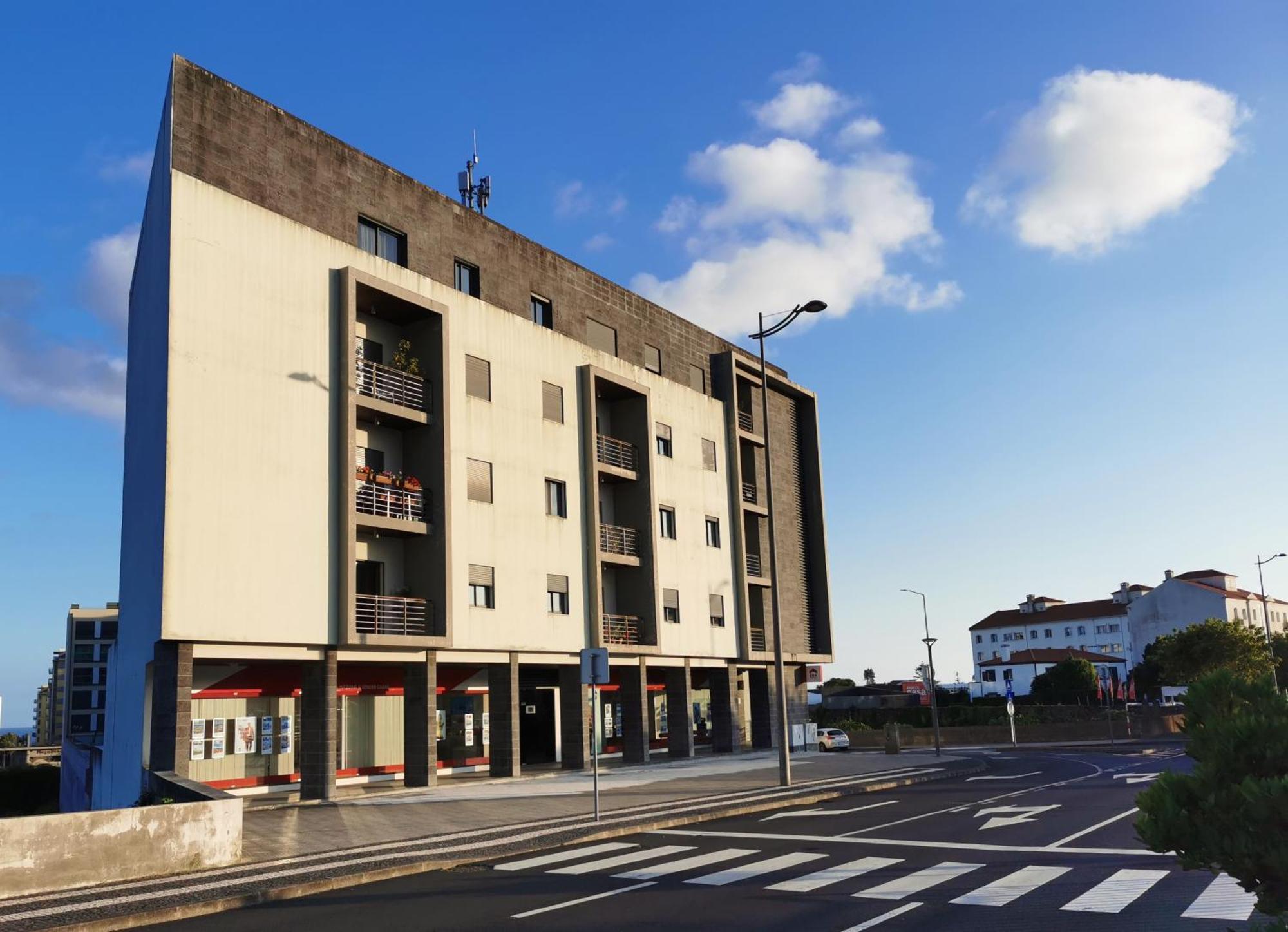 Relax Inn Apartment Ponta Delgada Exteriör bild